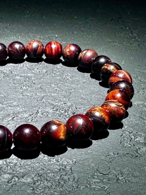 Bransoletka z bawolego oka