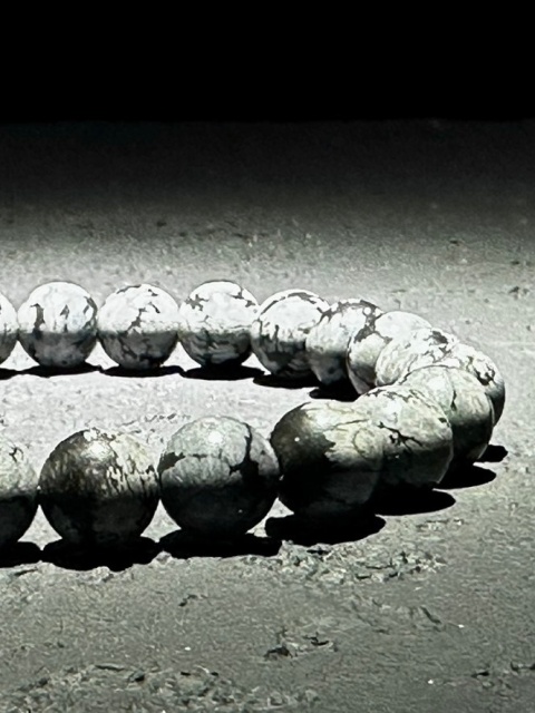 Bransoletka z obsydianu śnieżnego