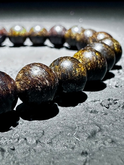 Bransoletka z bronzytu